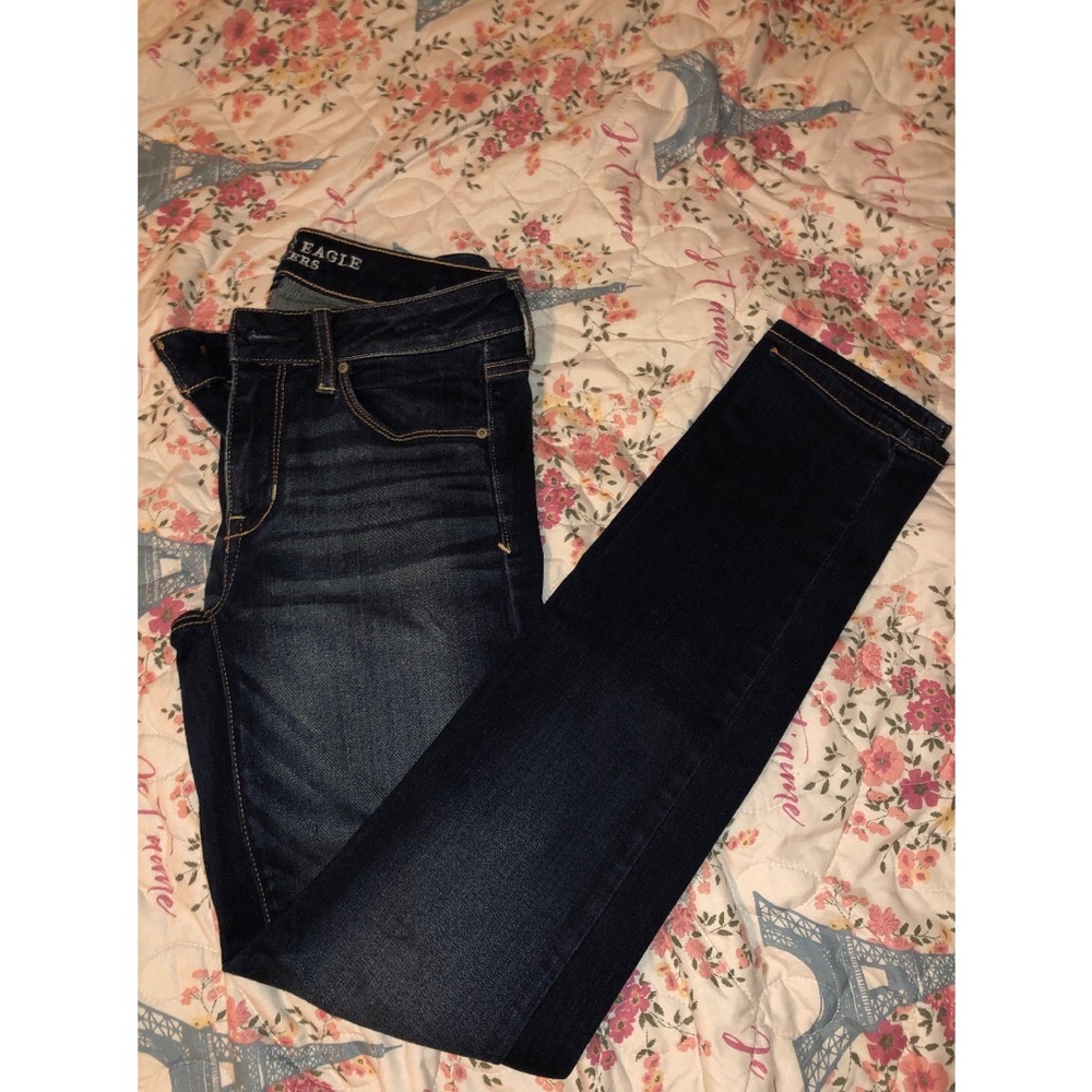 American Eagle skinny jeans